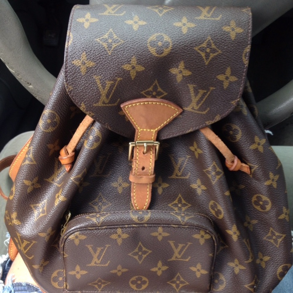 Louis Vuitton montsouris mm backpack